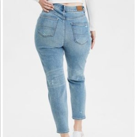 american eagle stretchy mom jeans